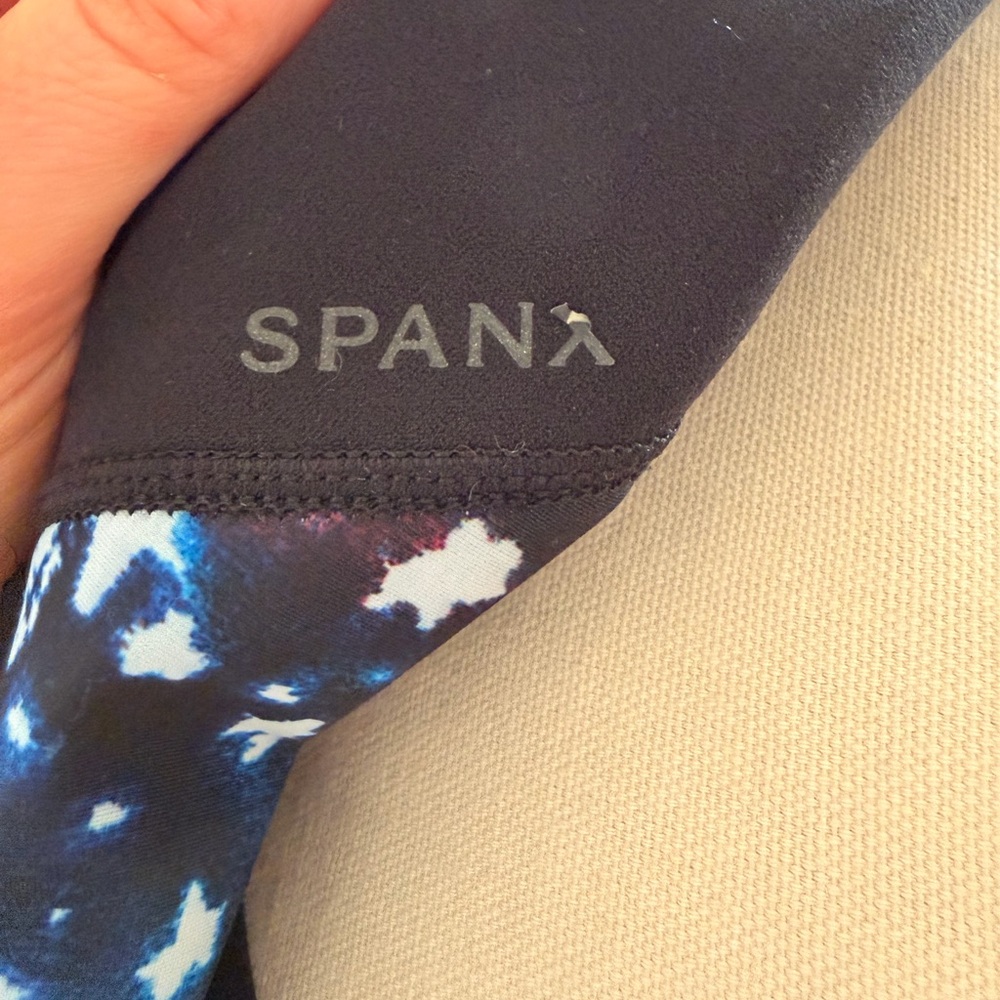 SPANX High Rise Shaping Leggings Black Womens Medium Compression Activewear M - Picture 11 of 11